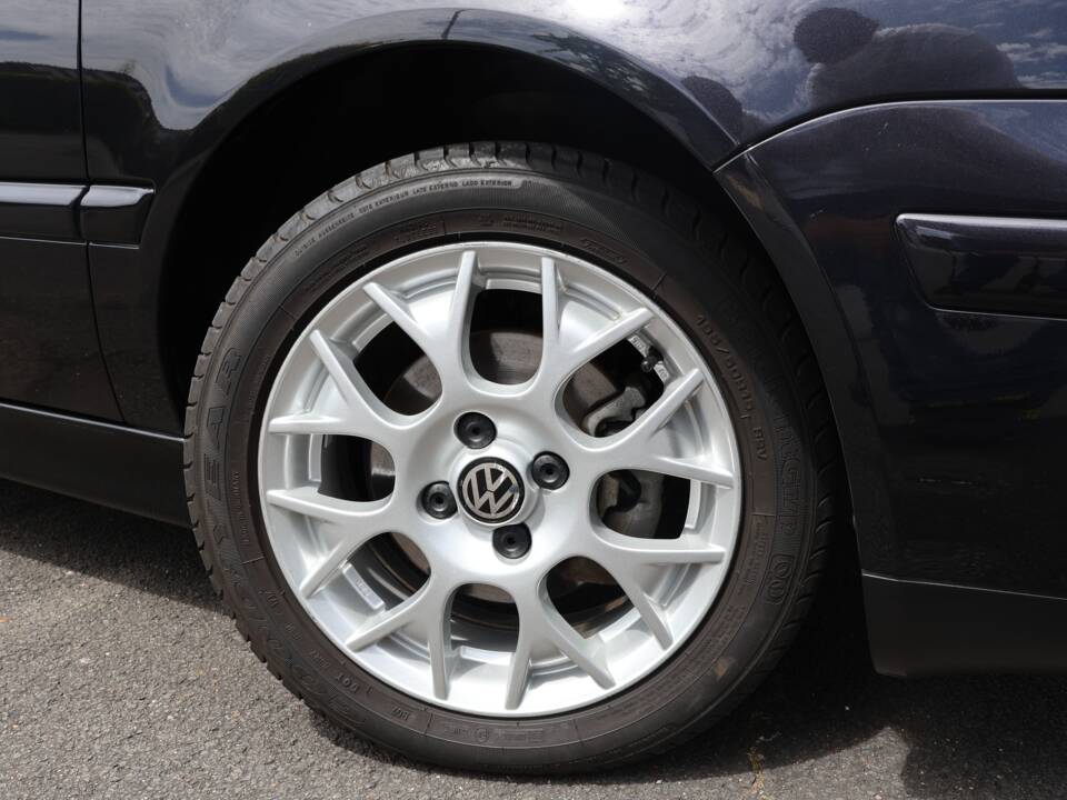 Bild 10/29 von Volkswagen Golf IV Cabrio 2.0 (2002)