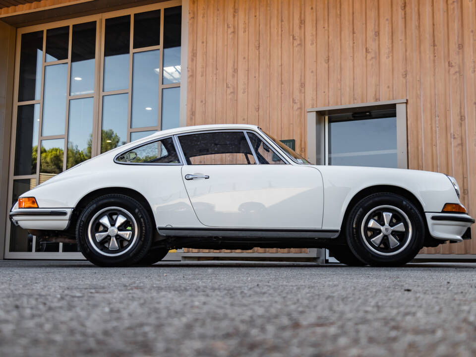 Image 21/50 of Porsche 911 2.4 E (1973)