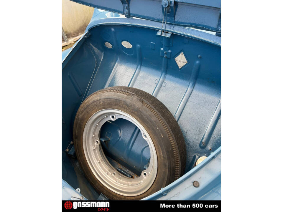 Image 10/10 of Renault 4 CV (1956)