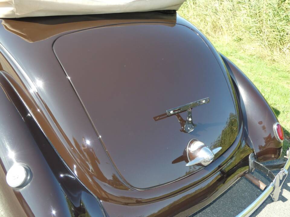 Image 25/52 de Ford V8 (1938)