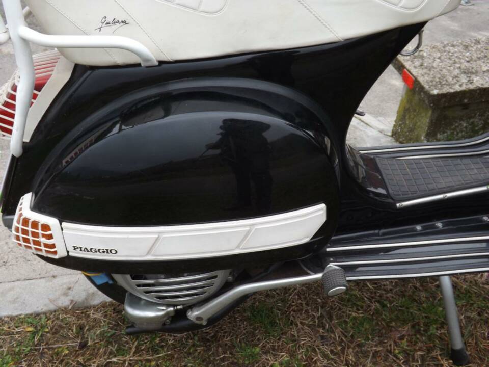 Bild 31/50 von Piaggio Vespa PX 125 E (1983)
