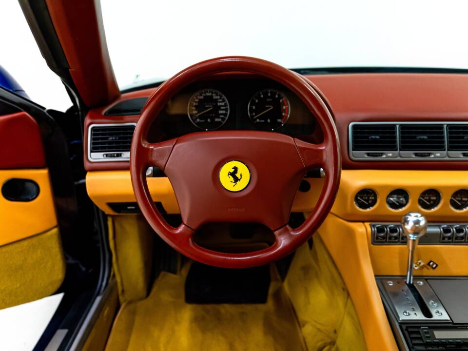 Image 44/66 of Ferrari 456 GTA (1997)