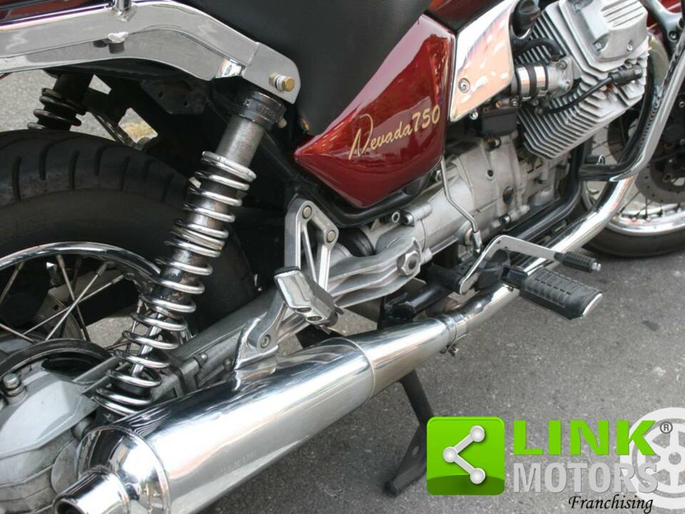 Image 6/10 de Moto Guzzi DUMMY (1996)