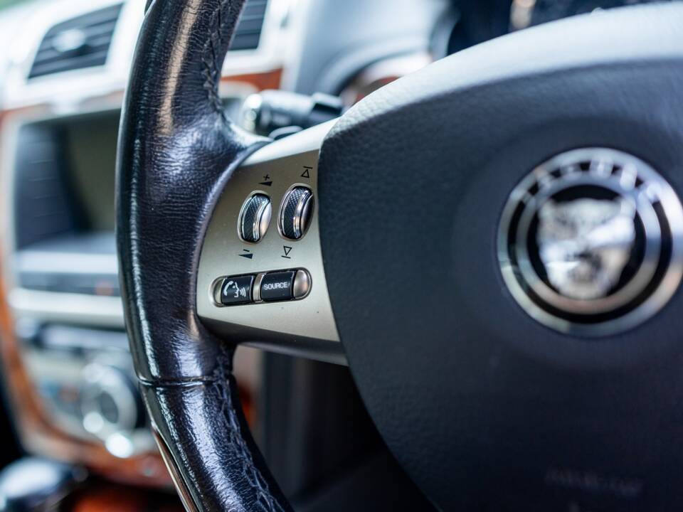 Bild 29/49 von Jaguar XK 4.2 (2006)