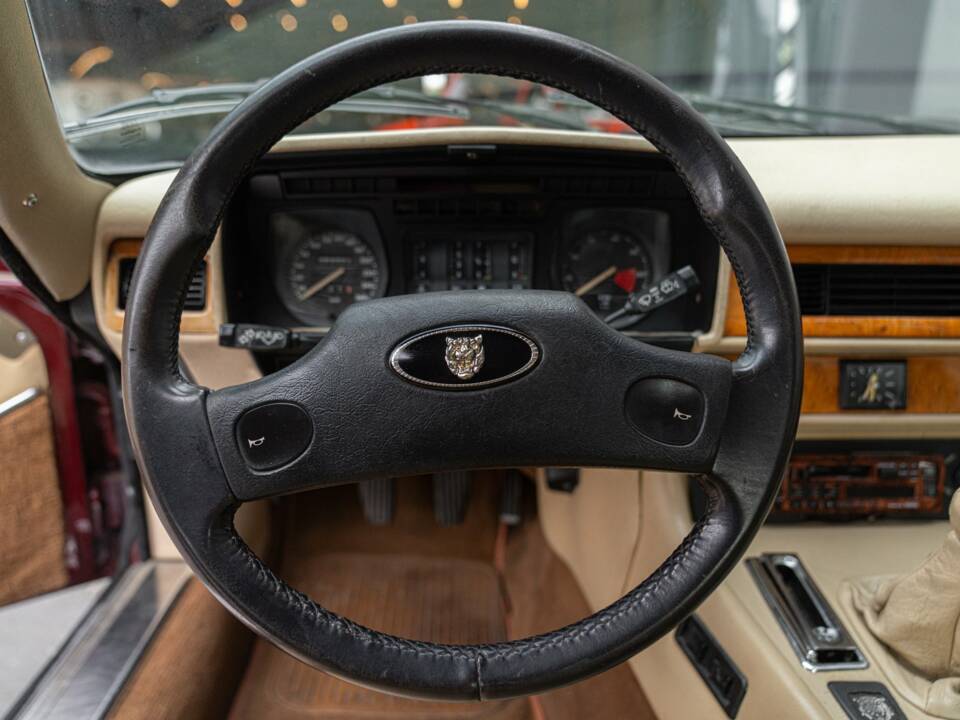 Immagine 35/50 di Jaguar XJ-S 3.6 (1988)