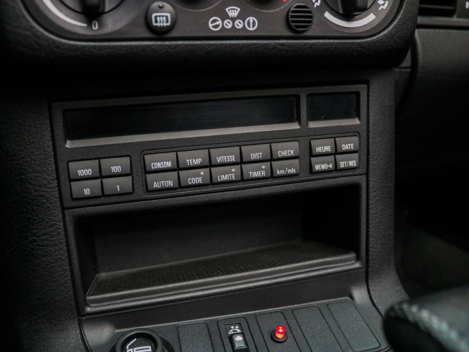 Imagen 25/28 de BMW 325i (1994)