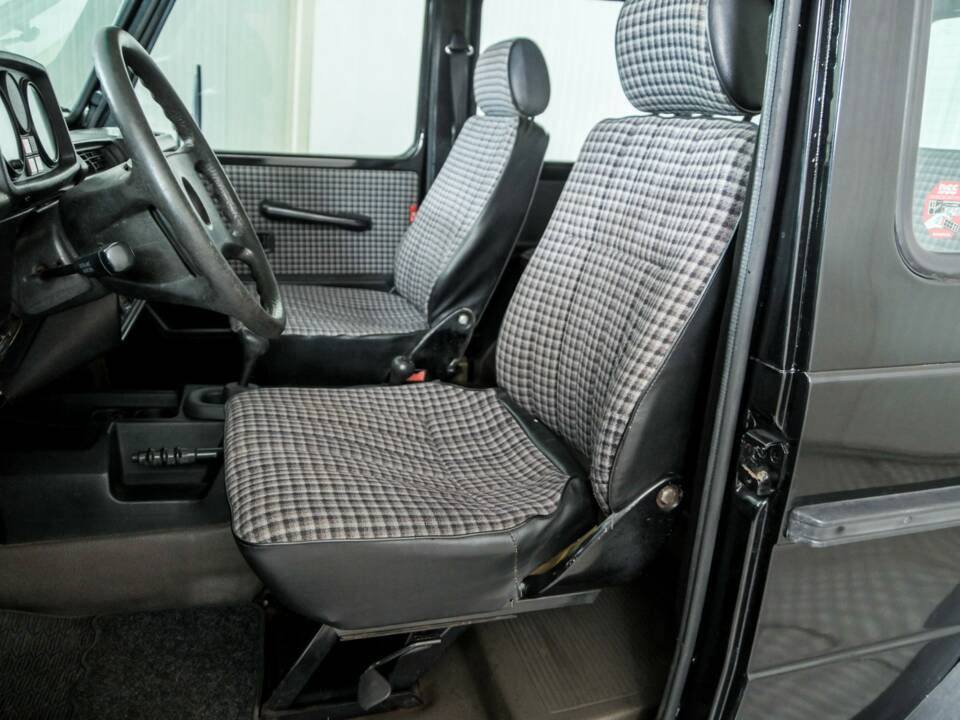 Afbeelding 32/50 van Mercedes-Benz 300 GD (SWB) (1983)