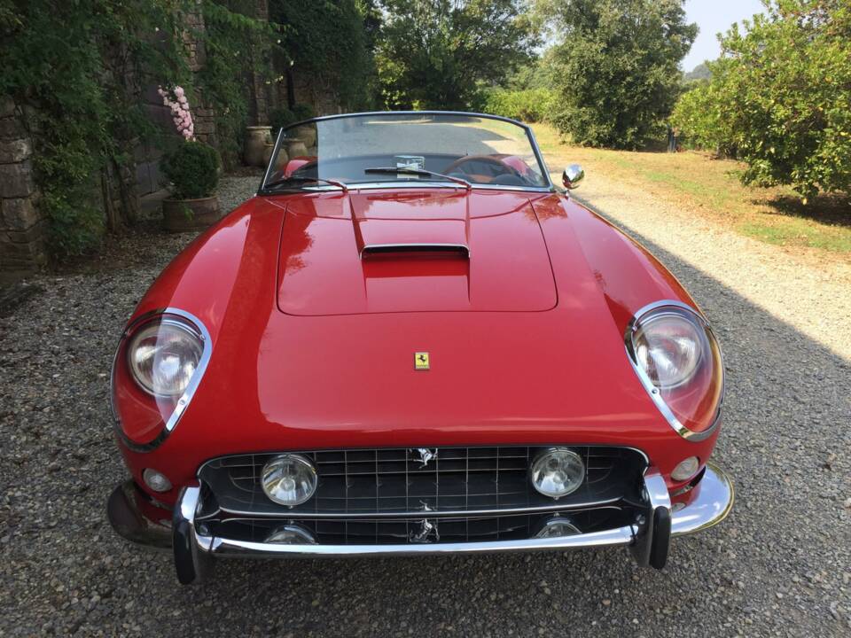 Bild 12/50 von Ferrari 250 GTE (1962)