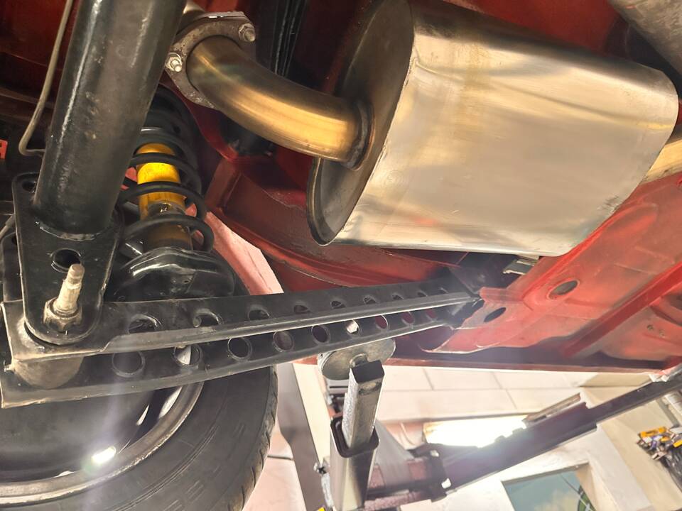 Image 22/29 of Alfa Romeo Giulia 1600 GT Junior (1972)
