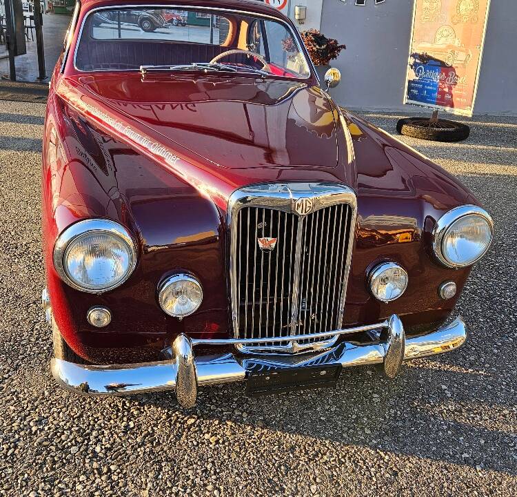 Image 5/16 of Arnolt-MG Coupé Bertone (1955)