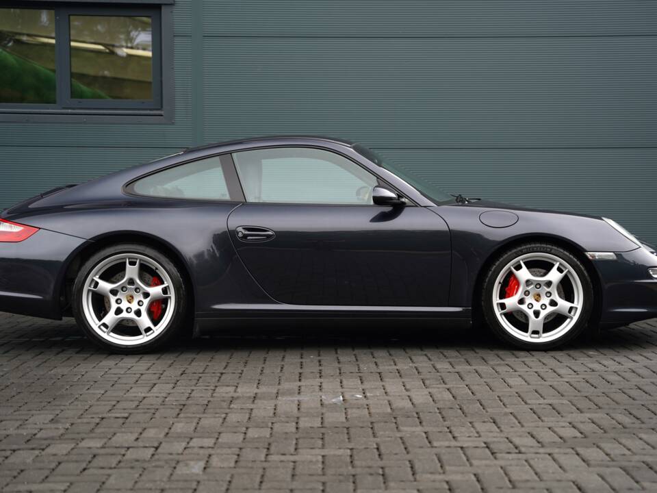 Bild 3/50 von Porsche 911 Carrera 4S (2007)