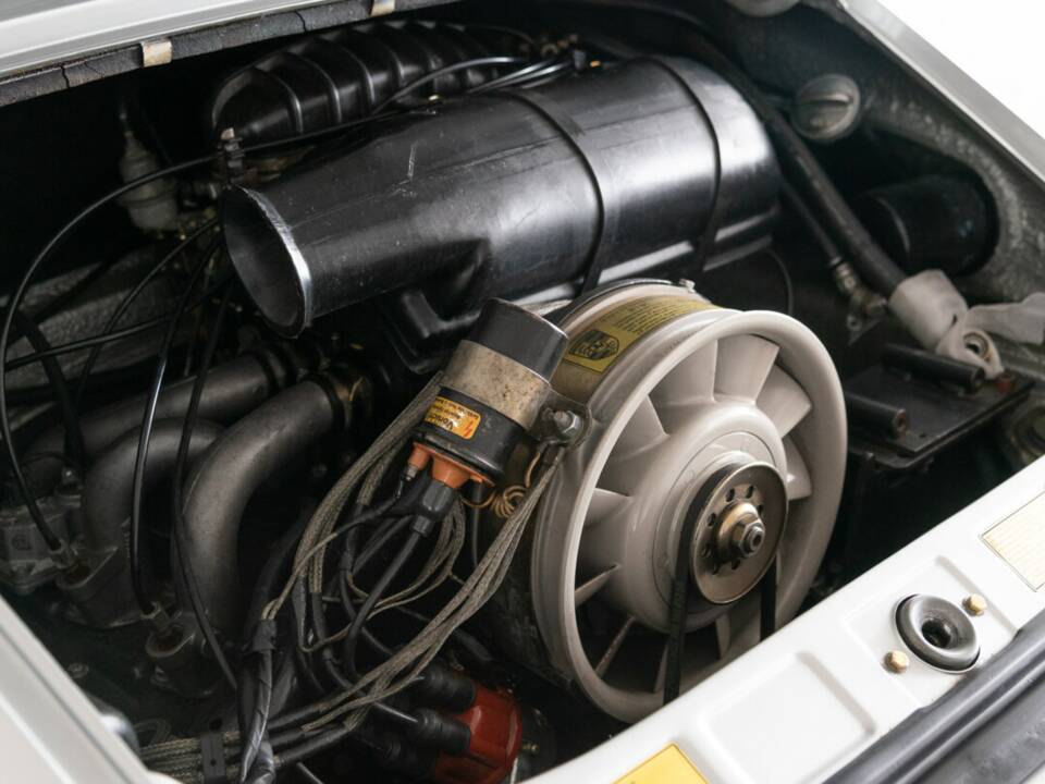 Image 47/50 de Porsche 911 Carrera 2.7 (US) (1974)