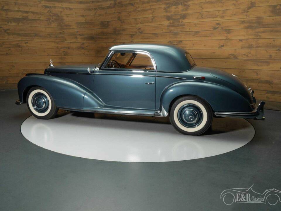 Image 30/31 of Mercedes-Benz 300 S (1953)