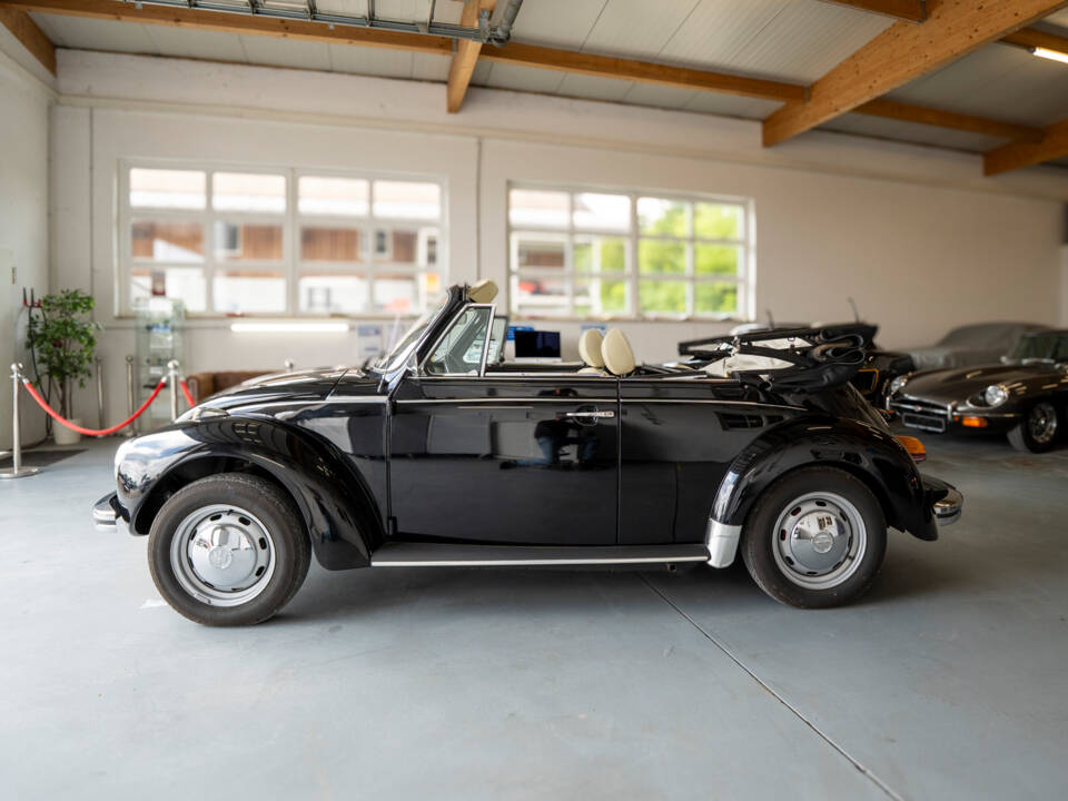 Image 3/34 of Volkswagen Beetle 1303 (1973)