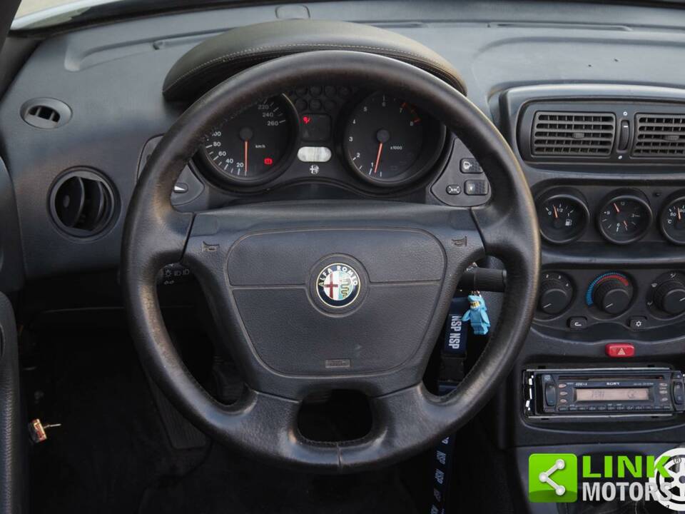 Afbeelding 33/40 van Alfa Romeo Spider 2.0 Twin Spark 16V (1996)