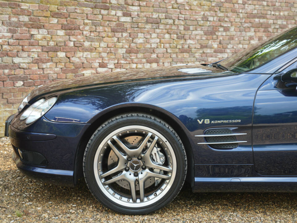 Immagine 47/50 di Mercedes-Benz SL 55 AMG (2006)