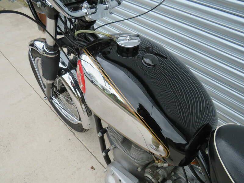 Image 13/45 of BSA DB 32 Gold Star (1959)