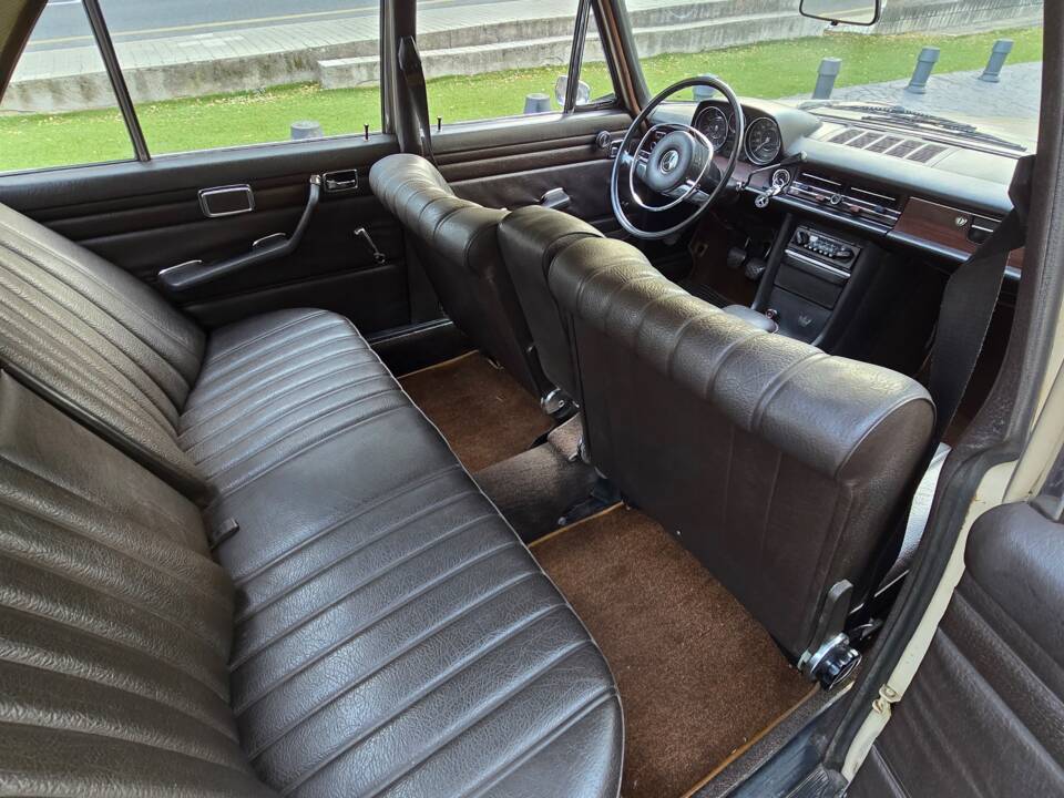 Image 12/21 de Mercedes-Benz 250 (1969)