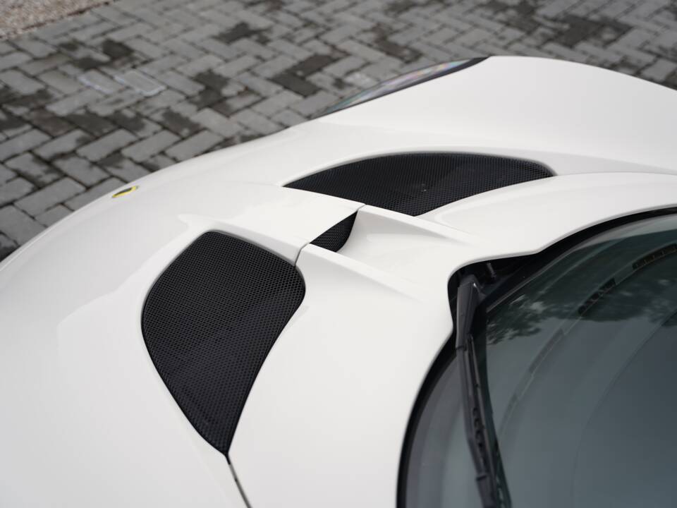 Image 40/50 of Lotus Elise Sport 220 (2016)