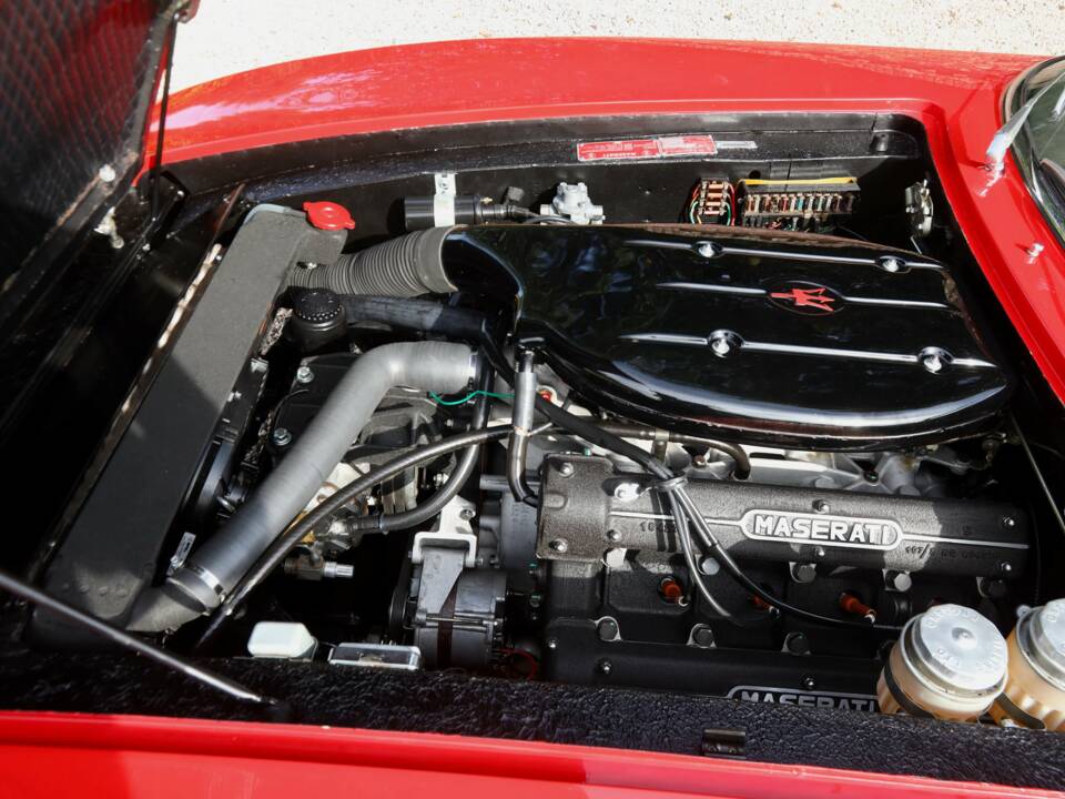 Image 14/50 of Maserati Ghibli SS (1969)