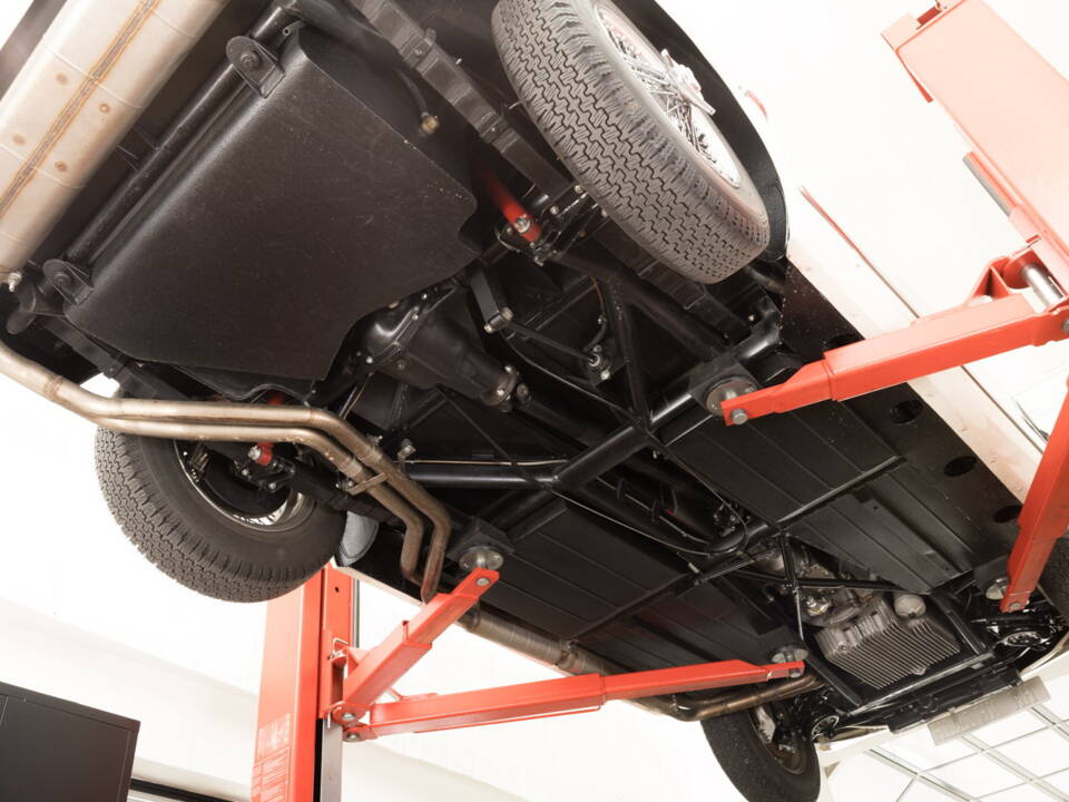 Image 39/39 of Maserati 3500 GT Touring (1961)
