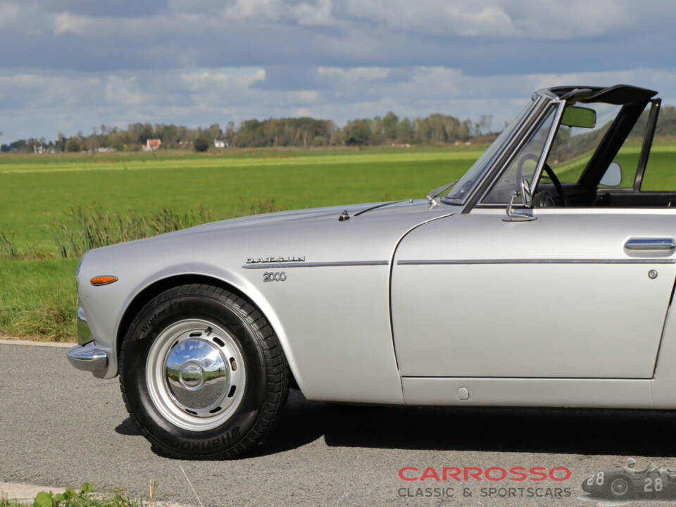 Image 23/42 de Datsun Fairlady 2000 (1969)