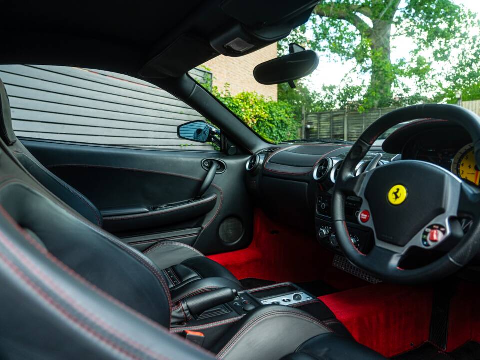 Bild 51/61 von Ferrari F 430 (2008)