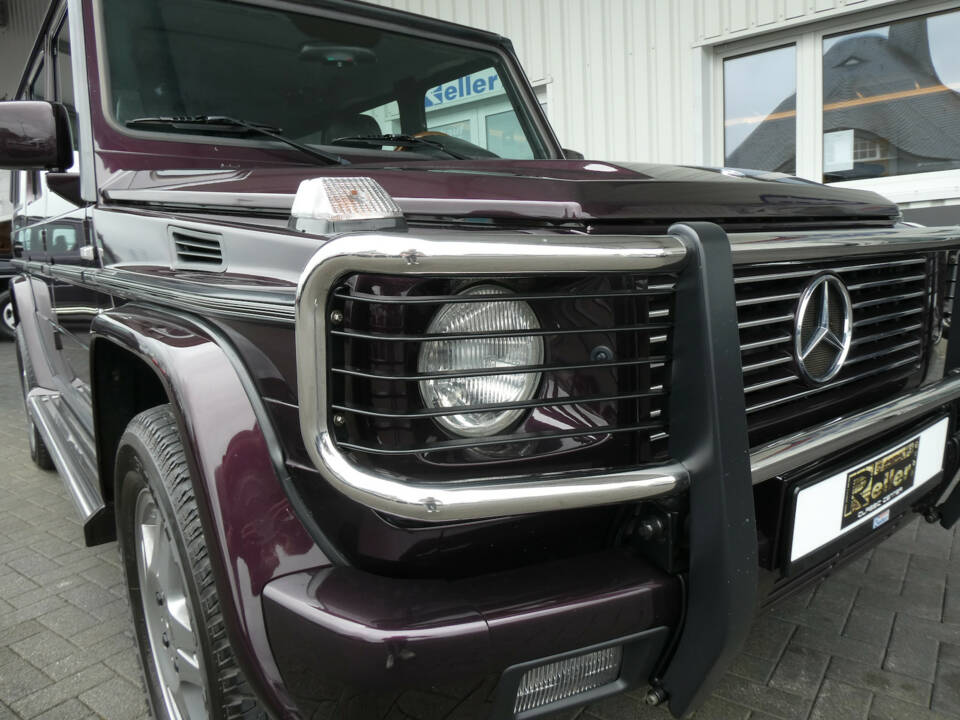 Image 17/29 de Mercedes-Benz G 500 (LWB) (1999)