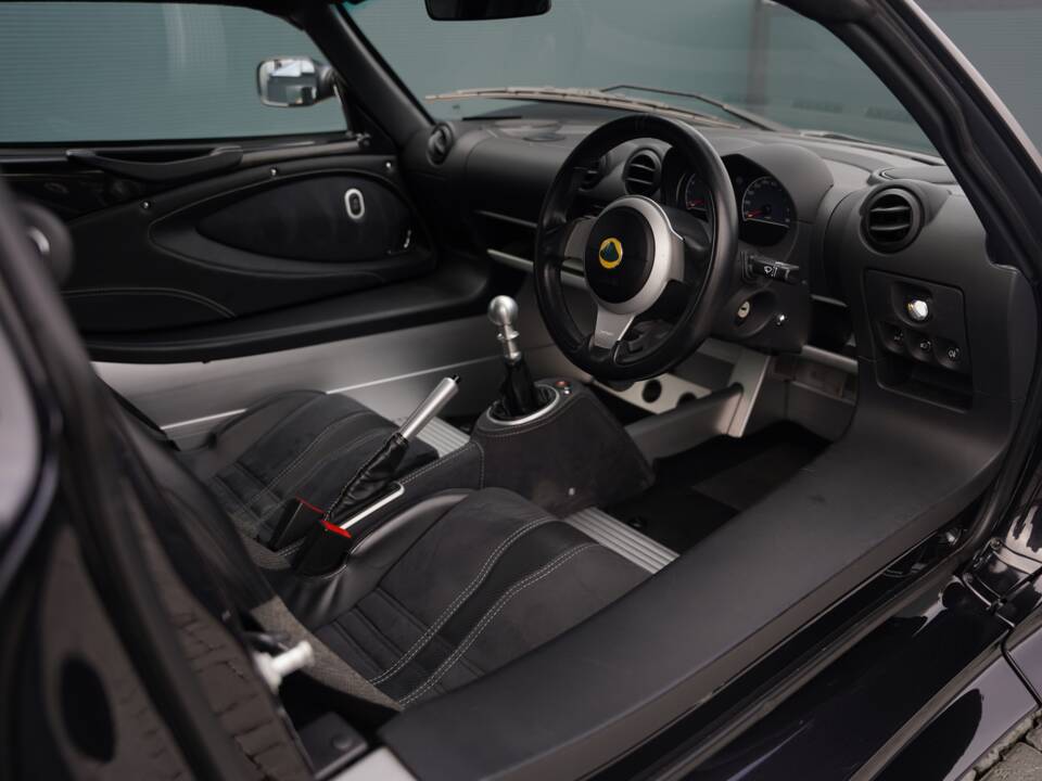Image 12/50 of Lotus Exige S (2014)