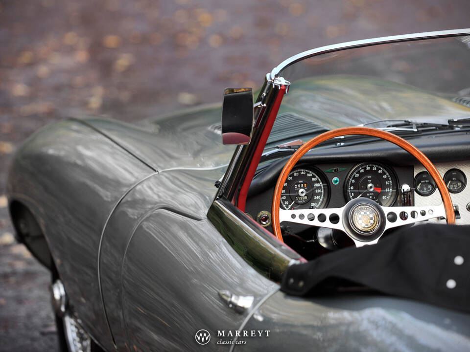 Bild 38/69 von Jaguar E-Type 3.8 Flat Floor (1961)