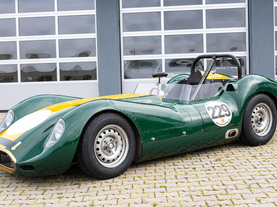 Bild 2/80 von Lister Knobbly (1956)