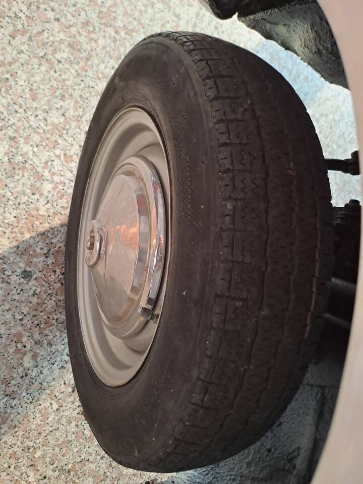 Bild 15/18 von FIAT 500 L (1972)