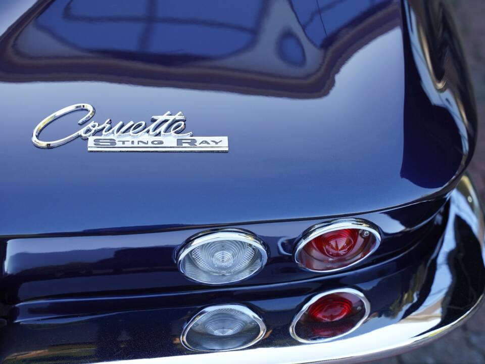 Imagen 8/50 de Chevrolet Corvette Sting Ray (1964)