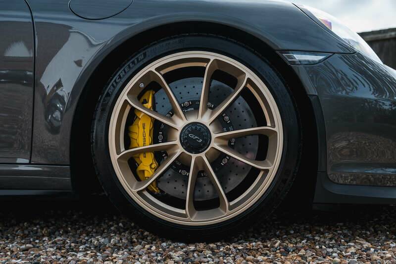 Bild 36/50 von Porsche 911 GT3 (2014)