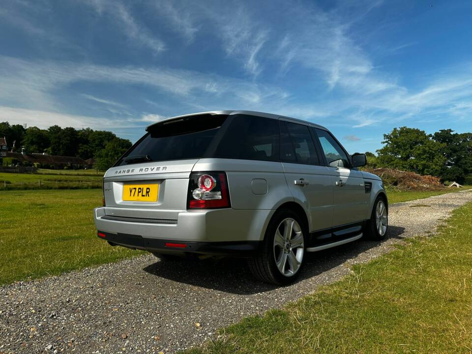 Bild 20/77 von Land Rover Range Rover Sport SDV6 (2013)