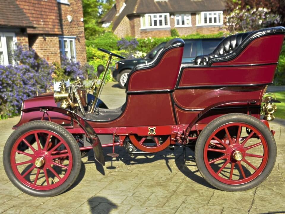 Bild 8/50 von Cadillac Model B Surrey (1904)