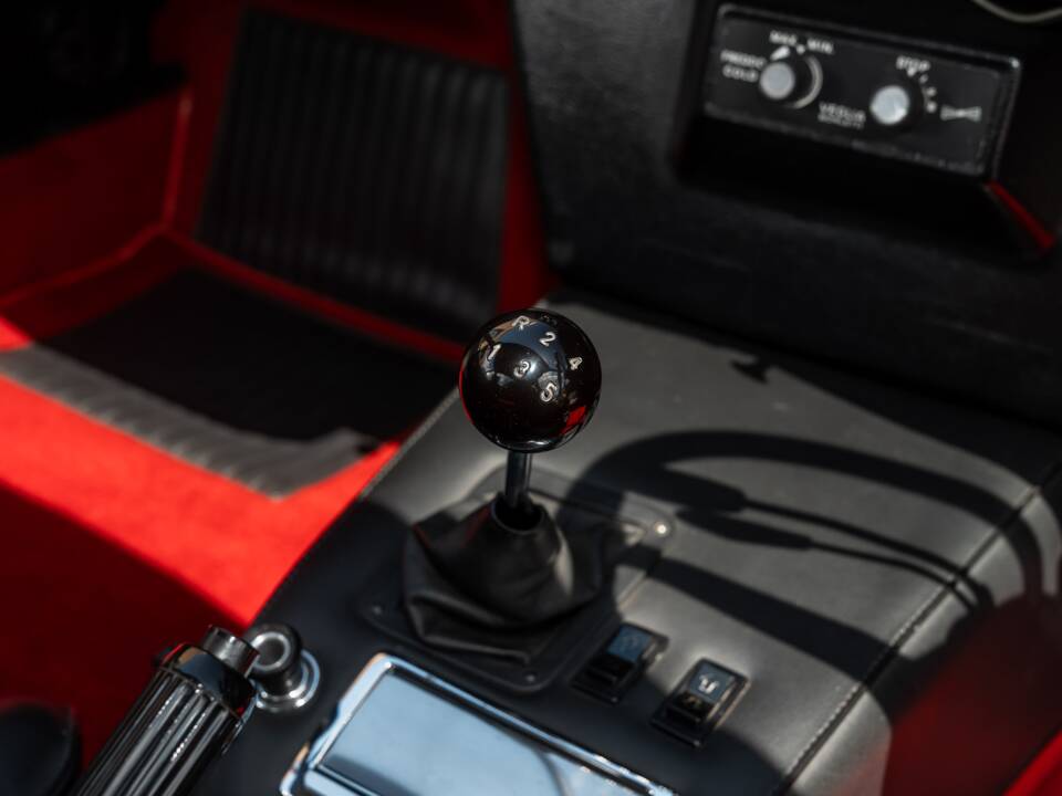 Bild 57/79 von Ferrari 365 GTB/4 Daytona (1969)