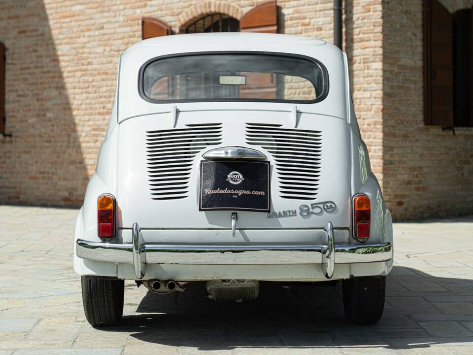 Immagine 10/50 di Abarth Fiat 850 TC (1963)