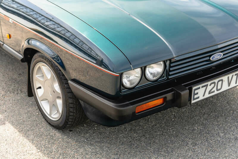 Image 24/46 de Ford Capri III 280 Brooklands (1987)