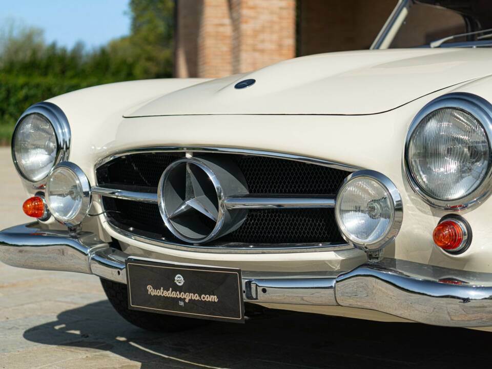 Afbeelding 30/50 van Mercedes-Benz 190 SL (1959)