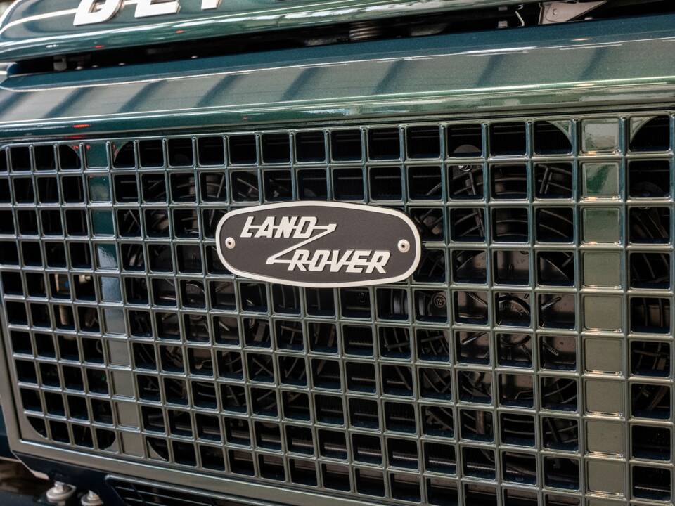 Afbeelding 31/33 van Land Rover Defender 110 Works V8 (2013)