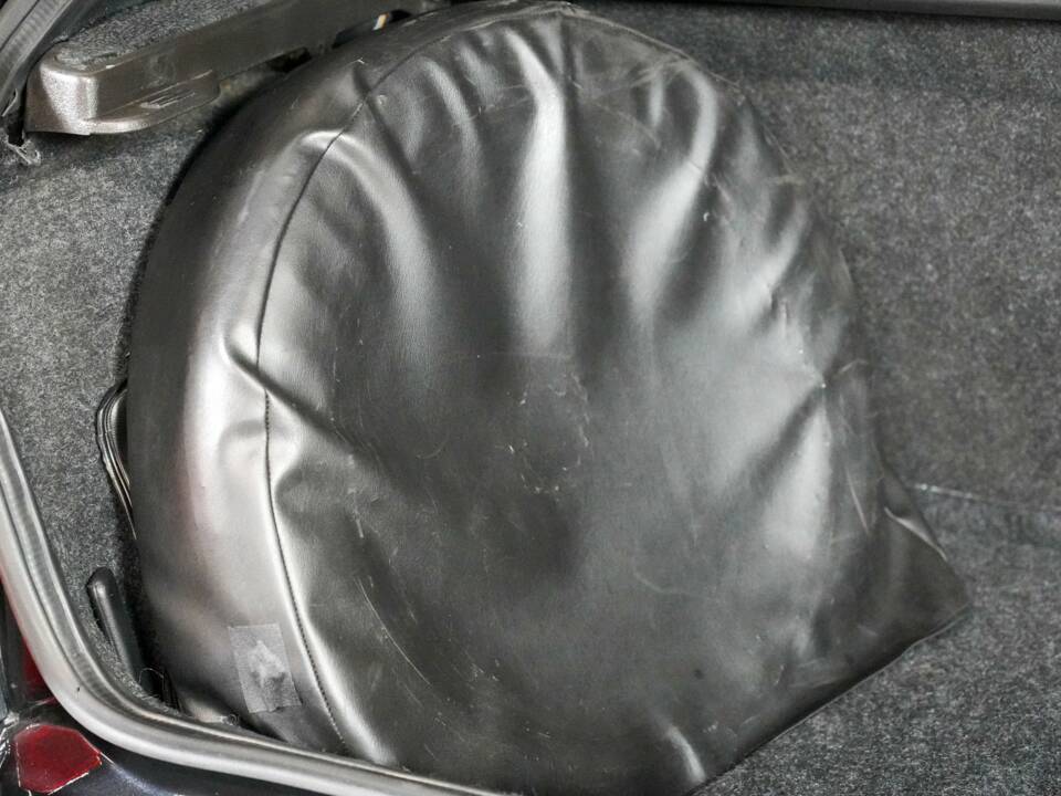 Bild 39/48 von Lancia Delta HF Integrale Evoluzione I (1992)