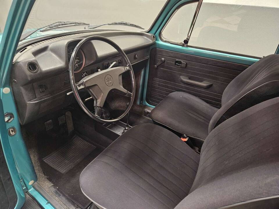 Image 13/14 of Volkswagen Beetle 1300 (1978)