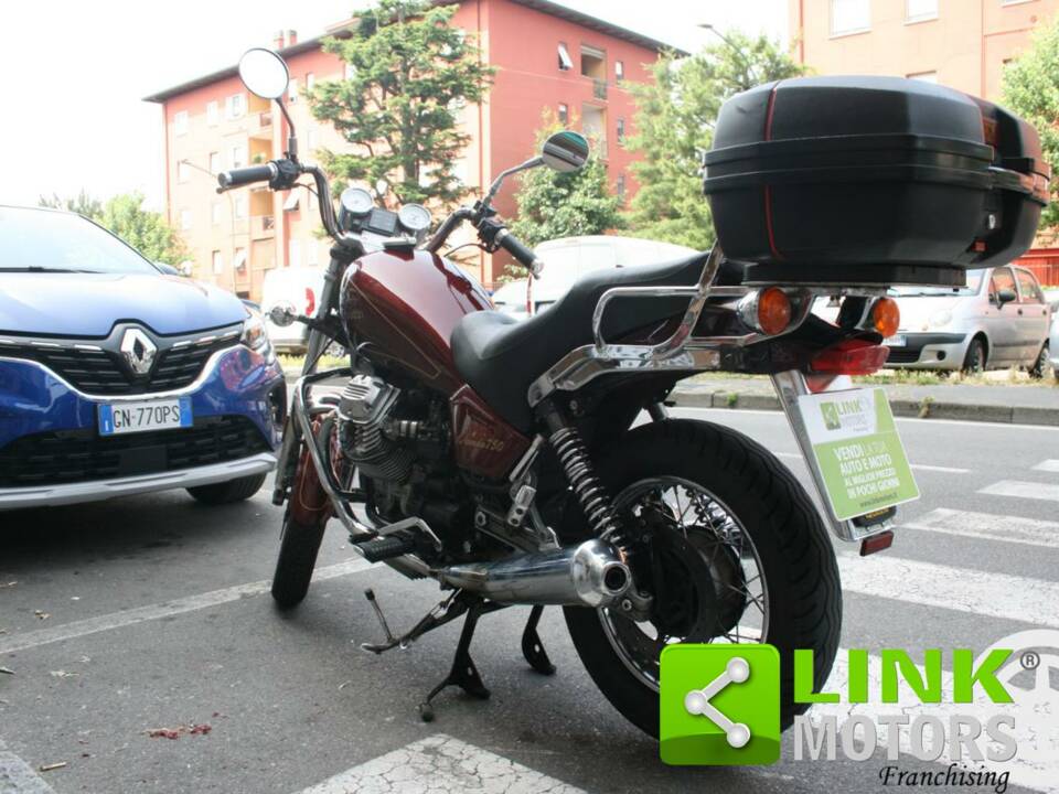 Image 8/10 de Moto Guzzi DUMMY (1996)