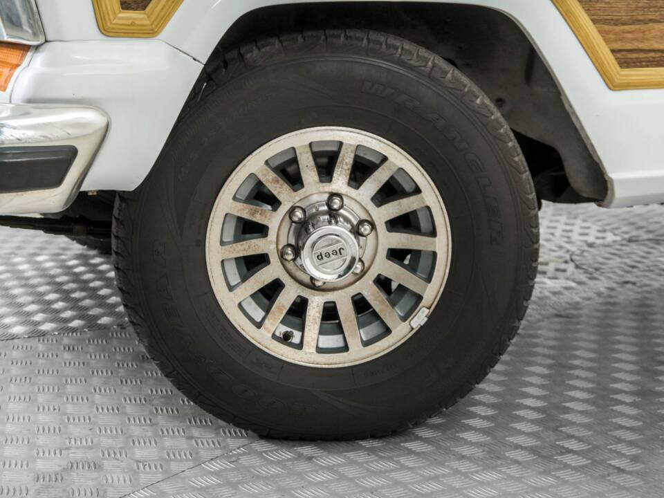 Afbeelding 4/50 van Jeep Wagoneer Limited (1982)