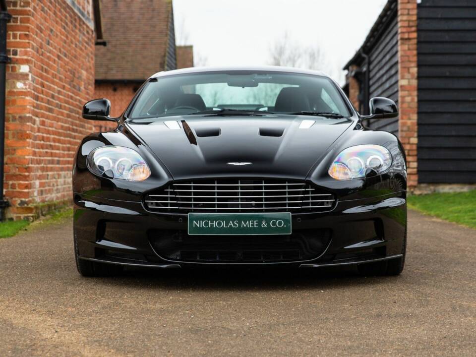 Bild 33/50 von Aston Martin DBS (2010)