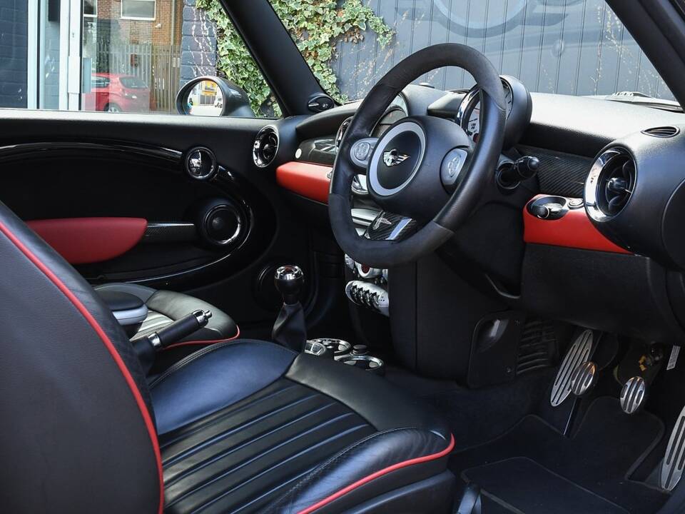 Imagen 37/56 de Mini John Cooper Works (2010)