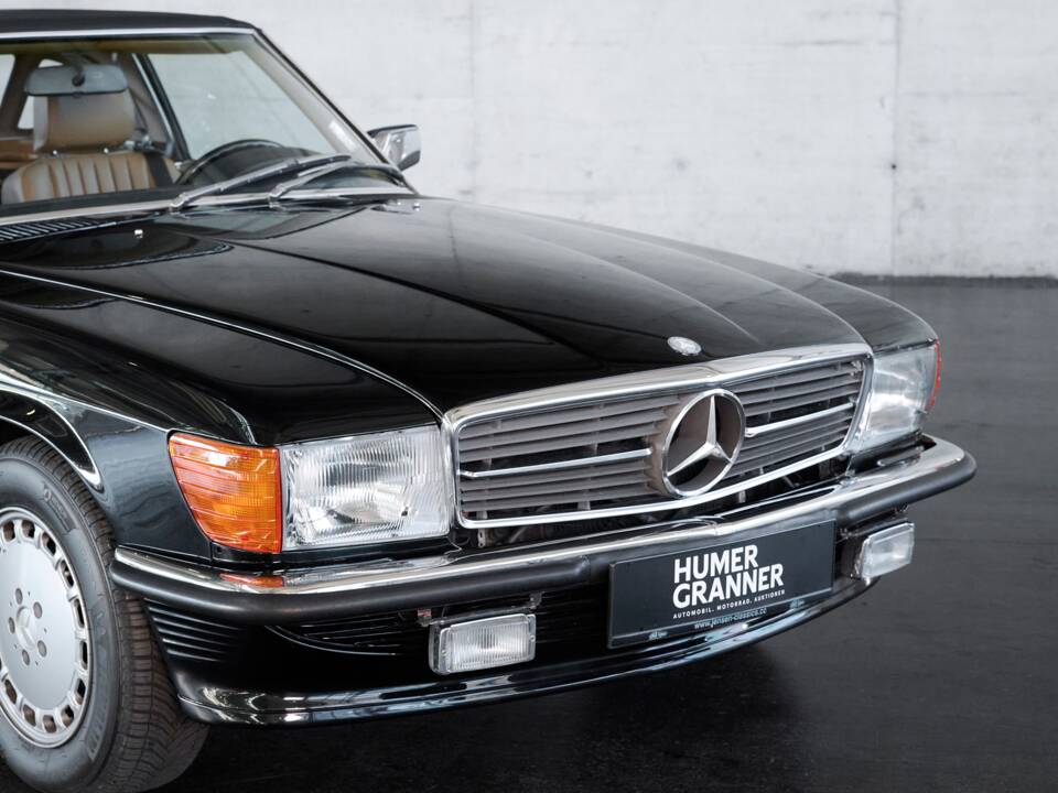 Image 21/50 de Mercedes-Benz 560 SL (1989)