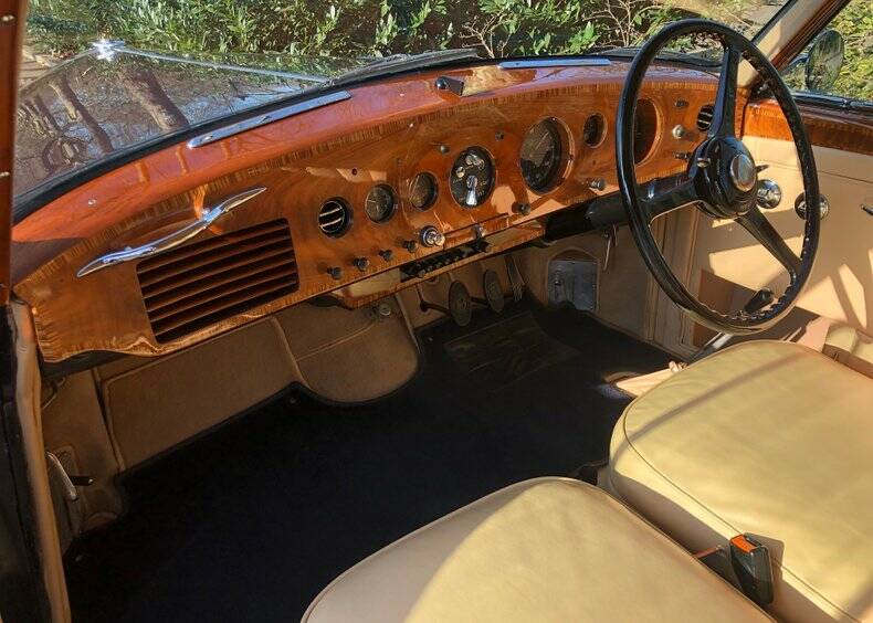 Image 12/50 of Bentley R-Type Continental (1954)