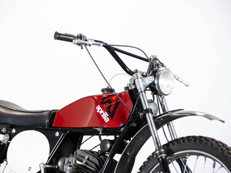 Immagine 23/49 di Aprilia Scarabeo 50 (1972)